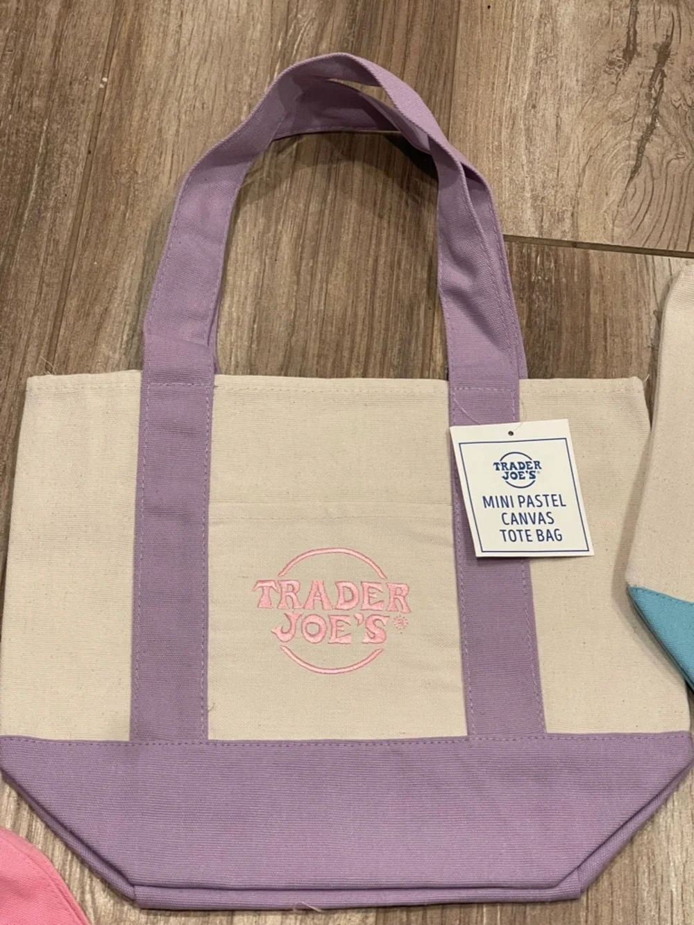 Trader Joe's 5 Pastel Canvas Tote Bag BUNDLE ~ 1 Large 💜 4 Minis 💜🩷🩵💚 NWT - Picture 5 of 10